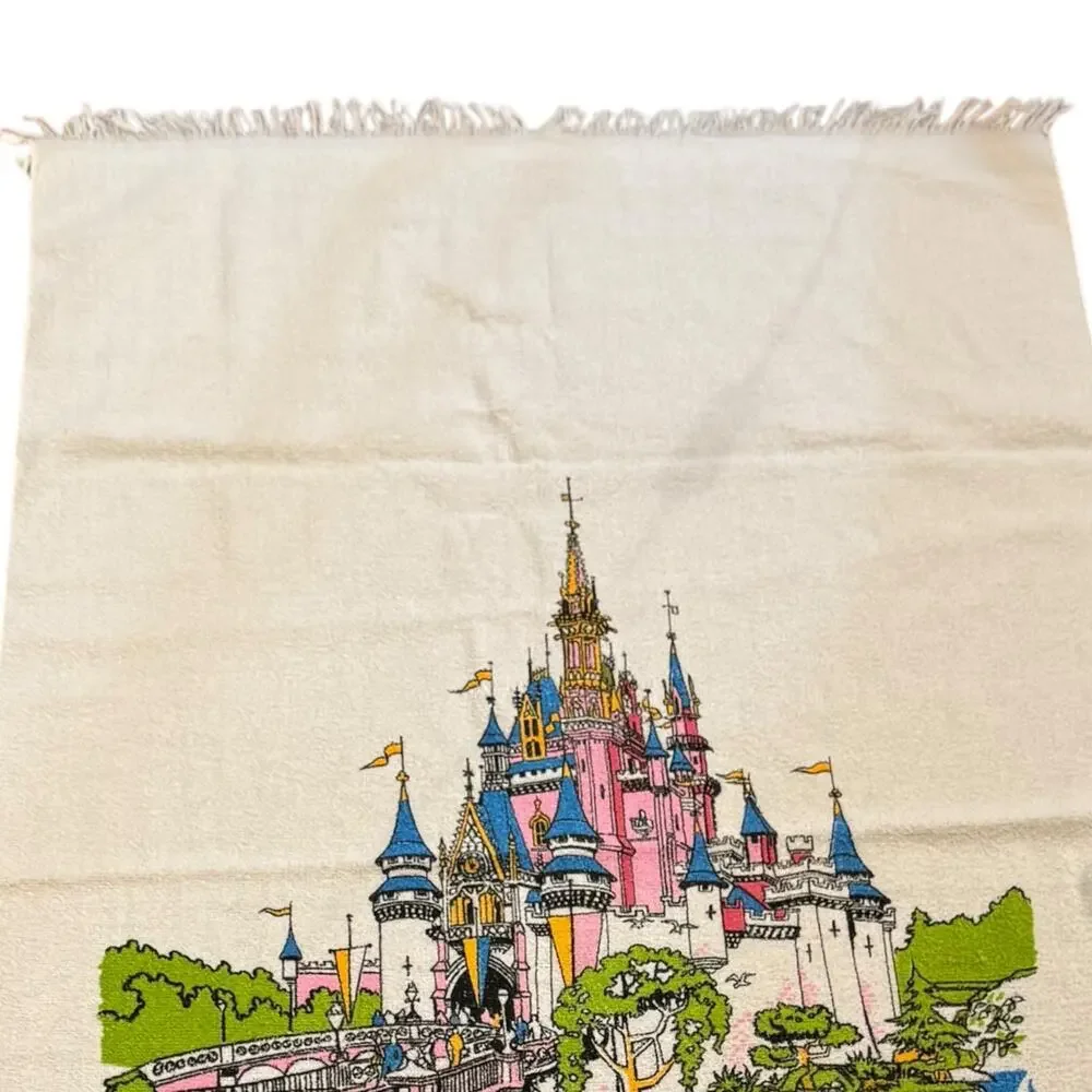 1980's Cannon Made in USA 100% Cotton Walt Disney World Cinderella Castle Towel